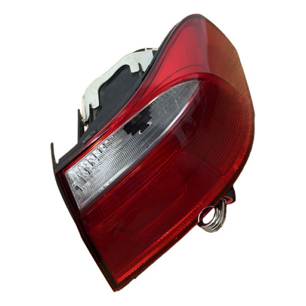 Lanterna Traseira Direita Vw Voyage G6 G7 G8 2015 A Diante Direito/passageiro Vermelho